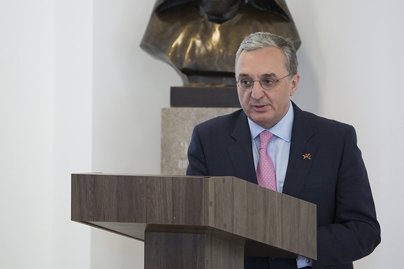 Ամենայն Հայոց Կաթողիկոսն ընդունեց ՀՀ դիվանագիտական ծառայության մարմինների ղեկավարների համաժողովի մասնակիցներին 16 29 5