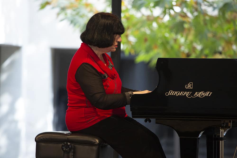 Ամենայն Հայոց Կաթողիկոսը մասնակցեց Կոմիտասի 150-ամյակին նվիրված միջոցառումների շարքի բացմանը (նկարներ) 22 26 2 11