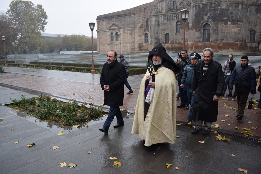 Մայր Աթոռում նշվեց հայոց առաջին լուսավորիչների տոնը (նկարներ) 19 30 8