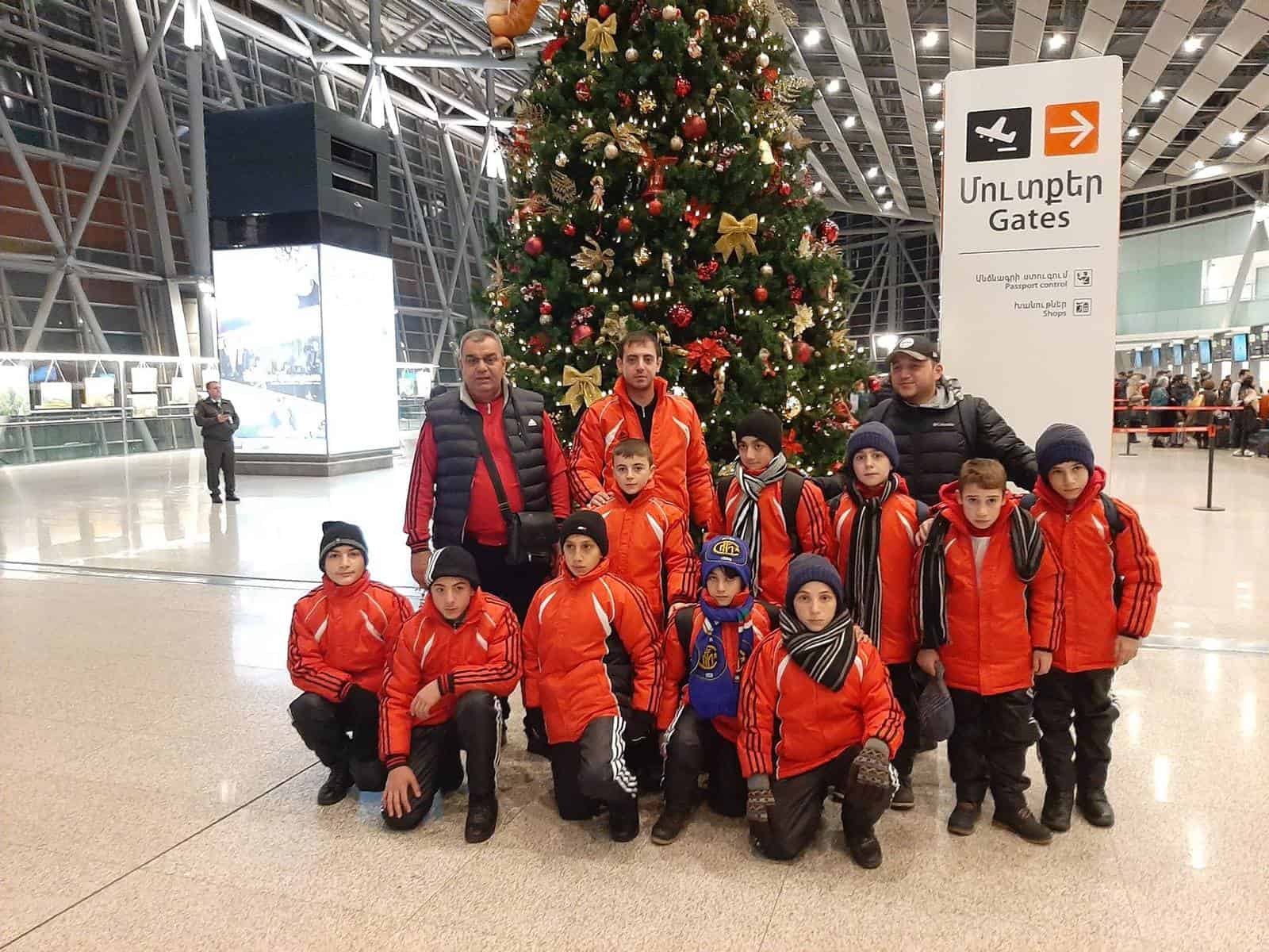 Մայր Աթոռի «Քյուրքչյան» երեխաների աջակցության կենտրոնի սաները հաղթանակ տարան մինիֆուտբոլի 16-րդ միջազգային մրցաշարում 19 10.12.08