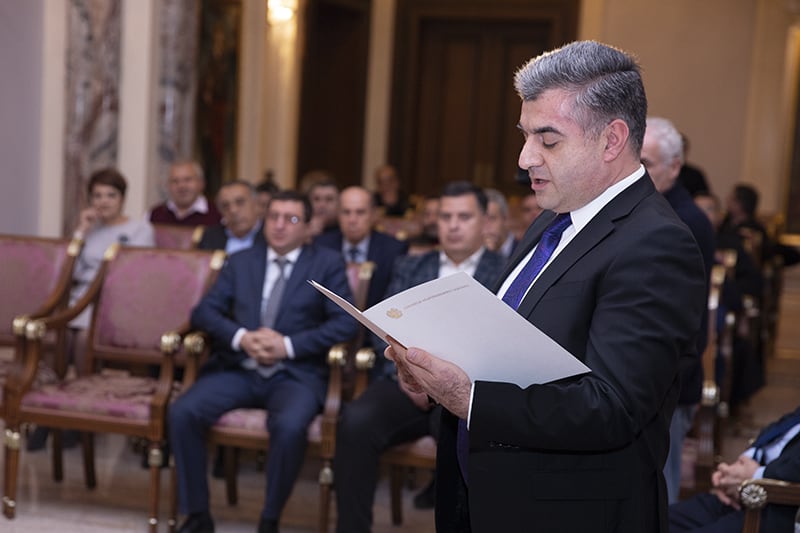 Ամենայն Հայոց Կաթողիկոսն ընդունեց Շիրակի թեմի առաջնորդին և ներկայացուցիչներին (նկարներ) 14 25 2 3