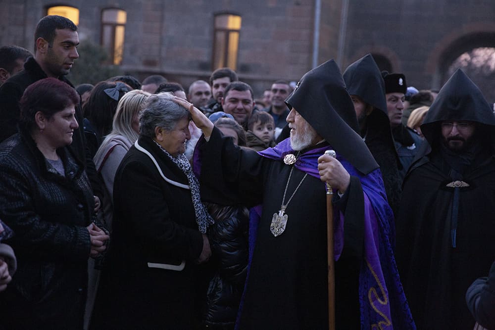 Սուրբ Ծննդյան Ճրագալույցի պատարագը Սուրբ Գայանե վանքում (նկարներ) 12 5 1