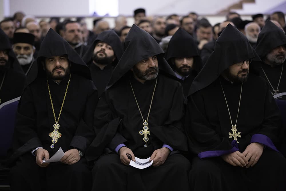 Ղևոնդյանց տոնի առիթով Մայր Աթոռում տեղի ունեցավ պարգևաբաշխություն (նկարներ) 17 18.01.06