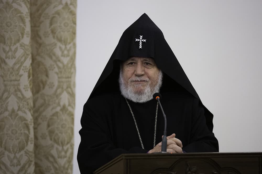 Ղևոնդյանց տոնի առիթով Մայր Աթոռում տեղի ունեցավ պարգևաբաշխություն (նկարներ) 23 18.01.12