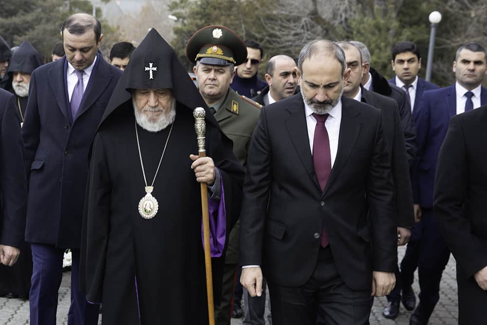 Աղոթք Ծիծեռնակաբերդում Սումգայիթի ջարդերի տարելիցի առիթով (նկարներ) 15 28 4