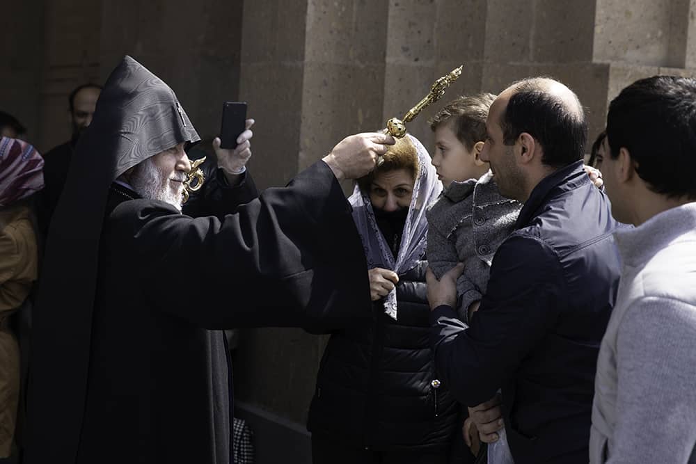 Հայրապետական Սուրբ Պատարագ Սուրբ Հարության տոնի առիթով (նկարներ) 21 12 10