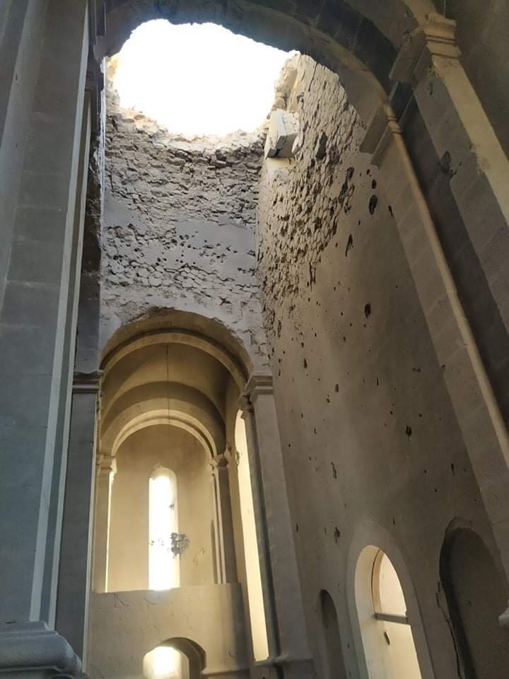 Պարգև Սրբազանն այցելել է «Սուրբ Ղազանչեցոց» եկեղեցի ու աղոթել խաղաղության համար 19 13.10.08