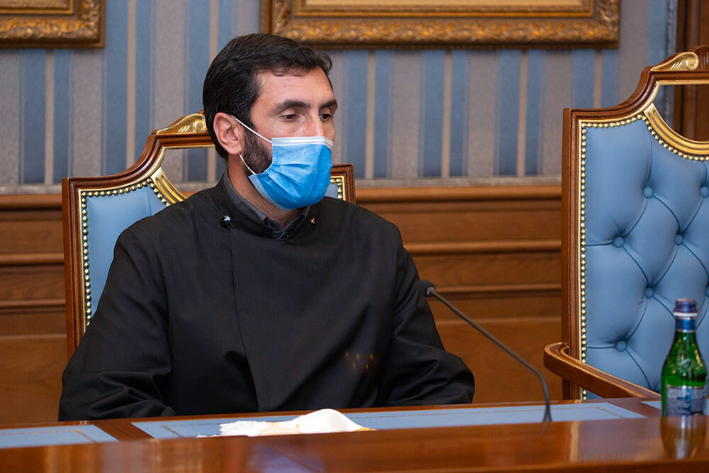 Ամենայն Հայոց Կաթողիկոսն ընդունեց նորաօծ քահանաներին (նկարներ) 16 27 2 5