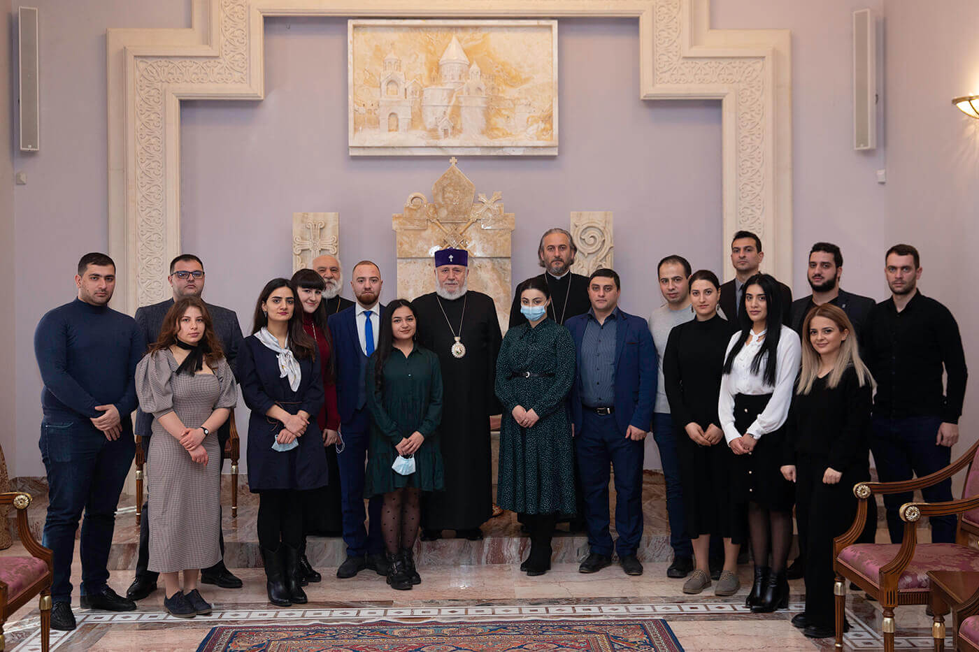 Ամենայն Հայոց Կաթողիկոսն ընդունեց «Համալսարանը զոհվածների ընտանիքների կողքին» նախաձեռնության անդամներին 12 01 1