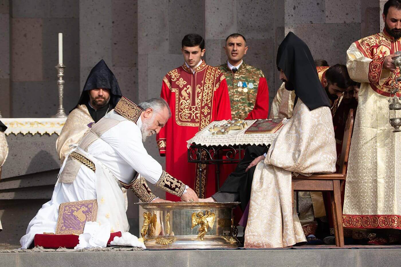 Ոտնլավայի կարգը Մայր Աթոռ Սուրբ Էջմիածնում (նկարներ) 28 01․17