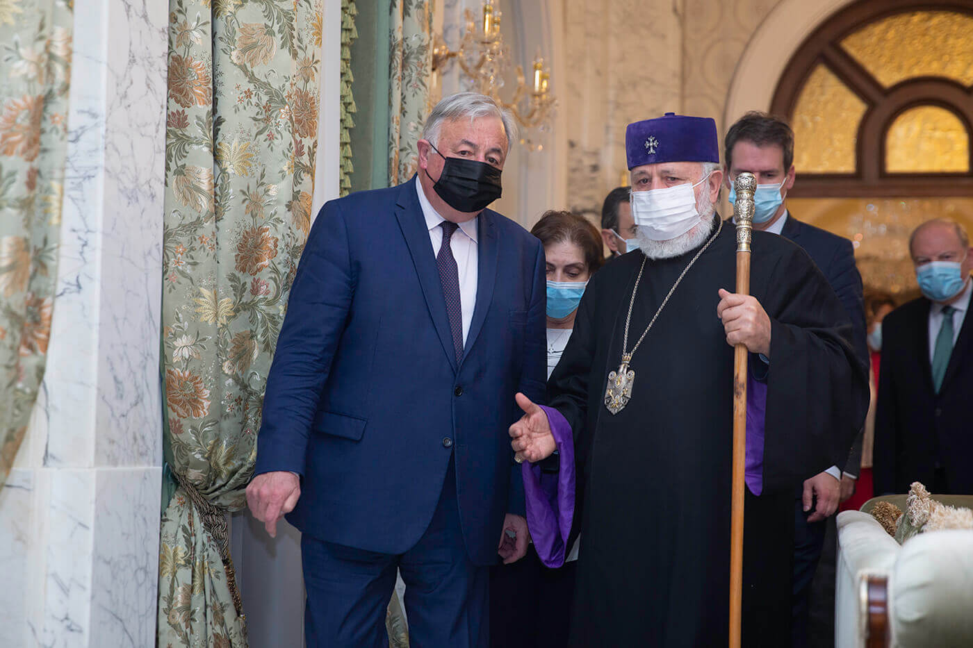 Ամենայն Հայոց Կաթողիկոսն ընդունեց Ֆրանսիայի Սենատի պատվիրակությանը (նկարներ) 17 25 2 6