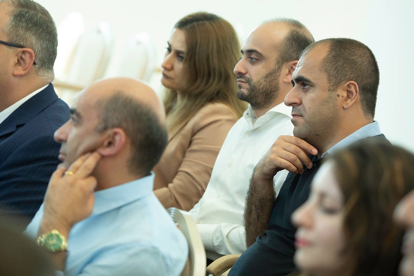 Մայր Աթոռ Սուրբ Էջմիածնում տեղի ունեցավ գրքերի շնորհանդես (նկարներ) 22 23 11
