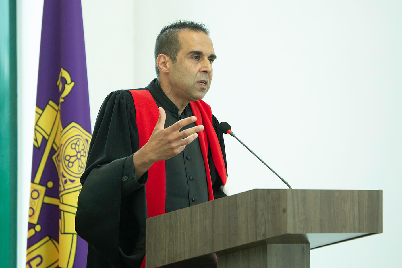 Մայր Աթոռ Սուրբ Էջմիածնում տեղի ունեցավ գրքերի շնորհանդես (նկարներ) 16 23 5