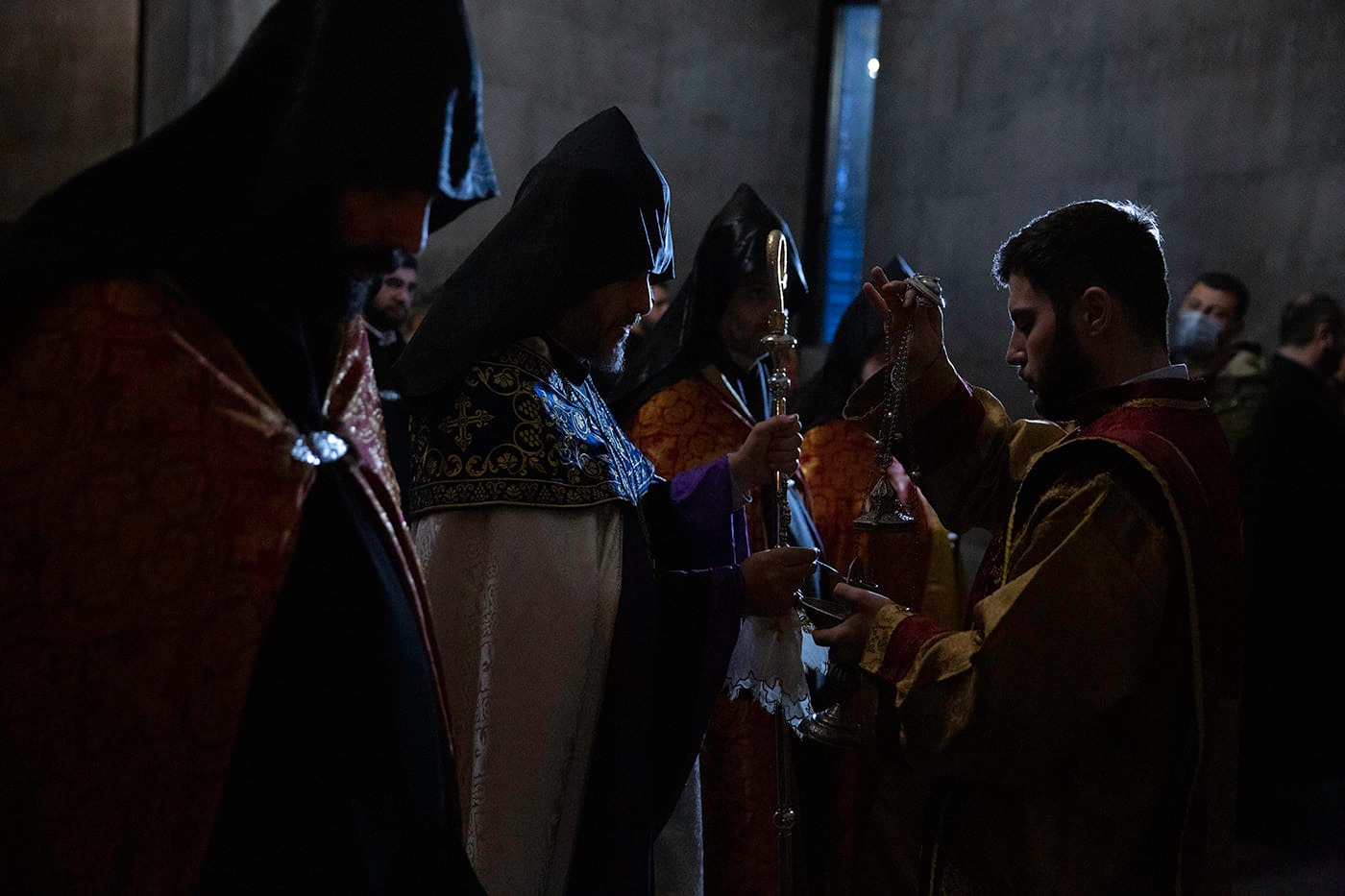 Կատարվեց հայոց առաջին լուսավորիչներ Սուրբ Թադեոս և Սուրբ Բարդուղիմեոս առաքյալների նախատոնակը (նկարներ) 21 03.12.10