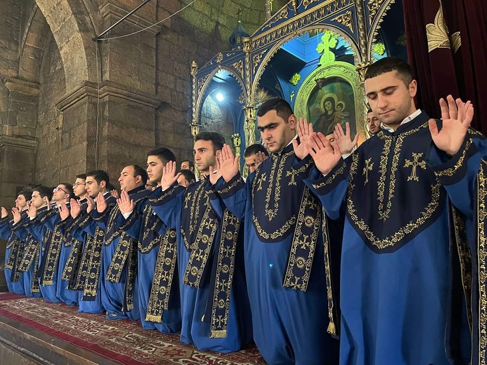 Սուրբ Ստեփանոսի տոնին կատարվեց սարկավագական ձեռնադրություն (նկարներ) 13 25.12.02
