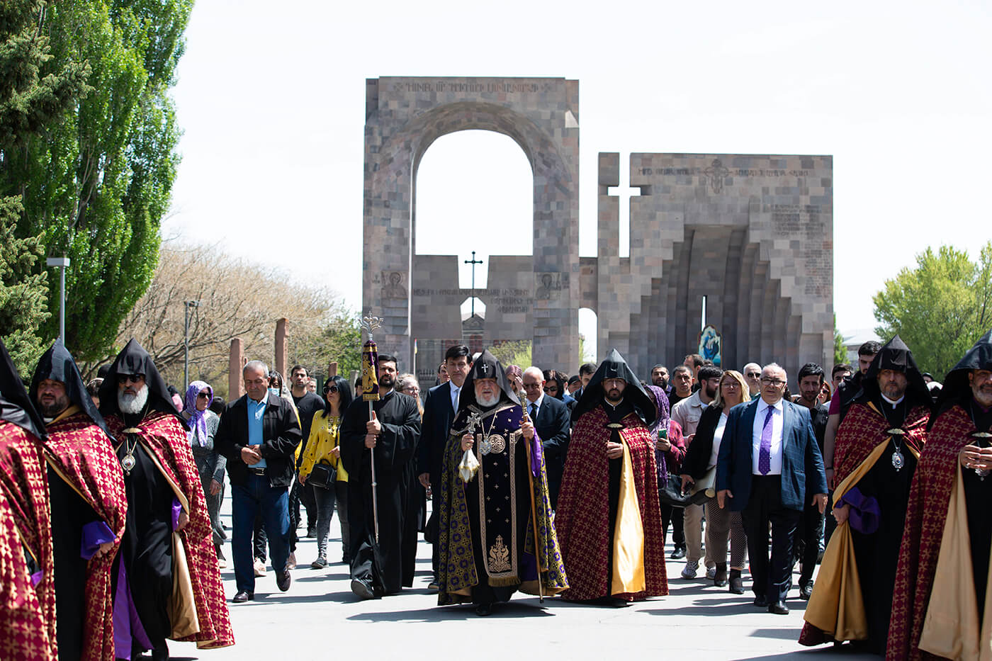 Հայոց Ցեղասպանության սուրբ նահատակների ոգեկոչման արարողությունները Մայր Աթոռ Սուրբ Էջմիածնում 17 0704