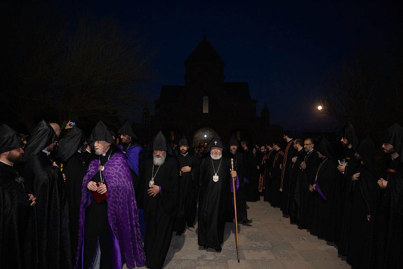 Սուրբ Հարության Ճրագալույցի Պատարագը Սուրբ Գայանե վանքում (նկարներ) 31 Chrag 17.04.20