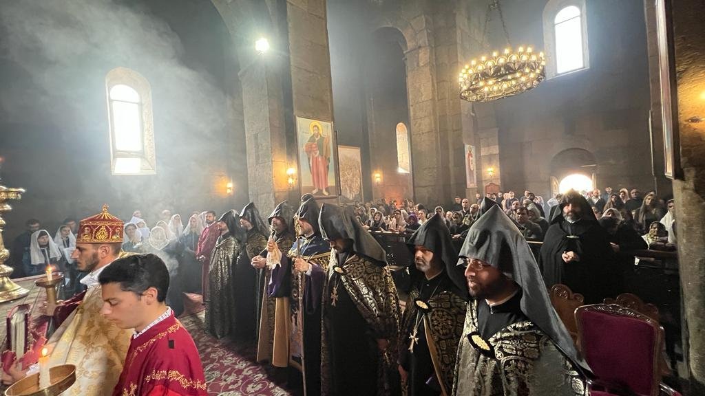 Կատարվեց հոգեհանգստյան կարգ հայրենյաց պաշտպանների հոգիների խաղաղության համար 12 Hogehangist 08 02