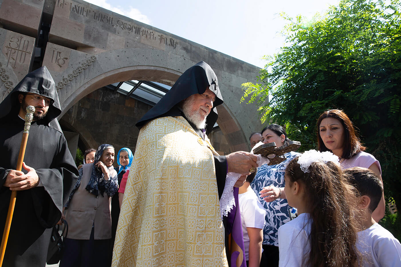 Սուրբ Հովհաննես Կարապետի մասունքը տարվել է Շողակաթի վանք (նկարներ) 13 02.06 5