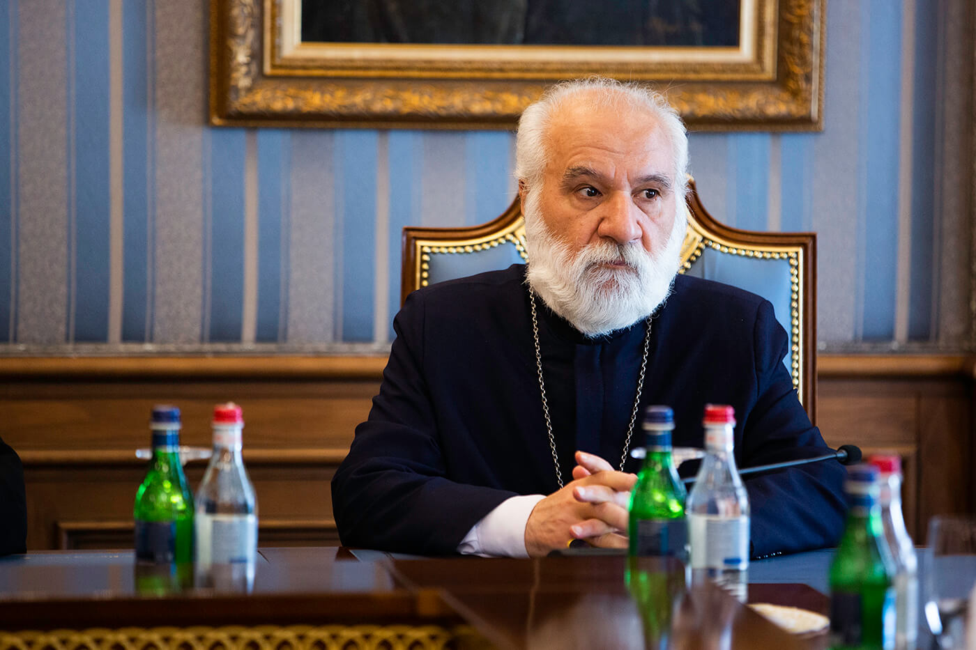 Ամենայն Հայոց Կաթողիկոսն ընդունեց Սաքսոնիա-Անհալթ երկրամասի Լանդթագի պատվիրակությանը (նկարներ) 15 04.06 1