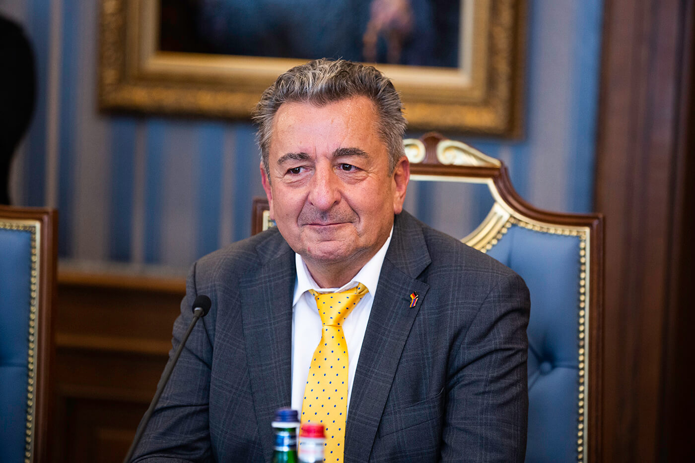 Ամենայն Հայոց Կաթողիկոսն ընդունեց Սաքսոնիա-Անհալթ երկրամասի Լանդթագի պատվիրակությանը (նկարներ) 17 06.06 2