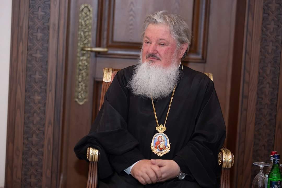 Ամենայն Հայոց Կաթողիկոսն ընդունեց Ռումինիայի Հանրապետության Կրոնից նախարարին և Ռումինիայի պատրիարքության ընդհանուր փոխանորդին (նկարներ) 14 Ruminya ekeghecu pet 3