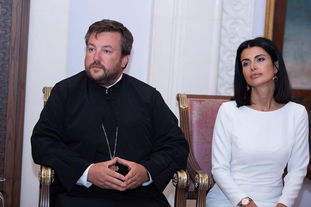 Ամենայն Հայոց Կաթողիկոսն ընդունեց Ռումինիայի Հանրապետության Կրոնից նախարարին և Ռումինիայի պատրիարքության ընդհանուր փոխանորդին (նկարներ) 19 Ruminya ekeghecu pet 8