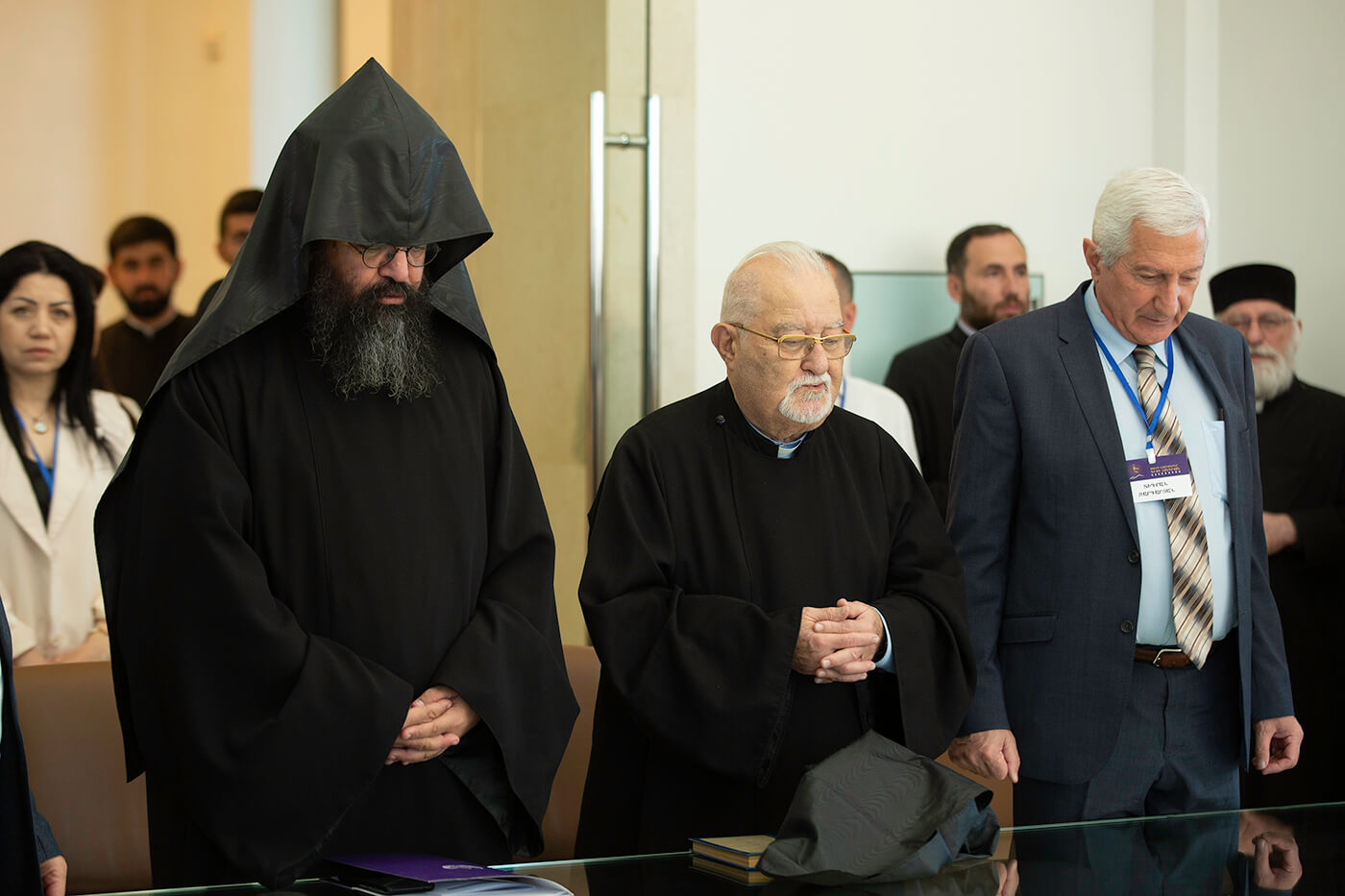 «Վաչե և Թամար Մանուկյան» Մատենադարանի հիմնադրման 10- ամյակի առիթով տեղի ունեցավ «Սուրբ Էջմիածին՝ գրքի հանգրվան» խորագրով գիտաժողովը 13 02.09 1