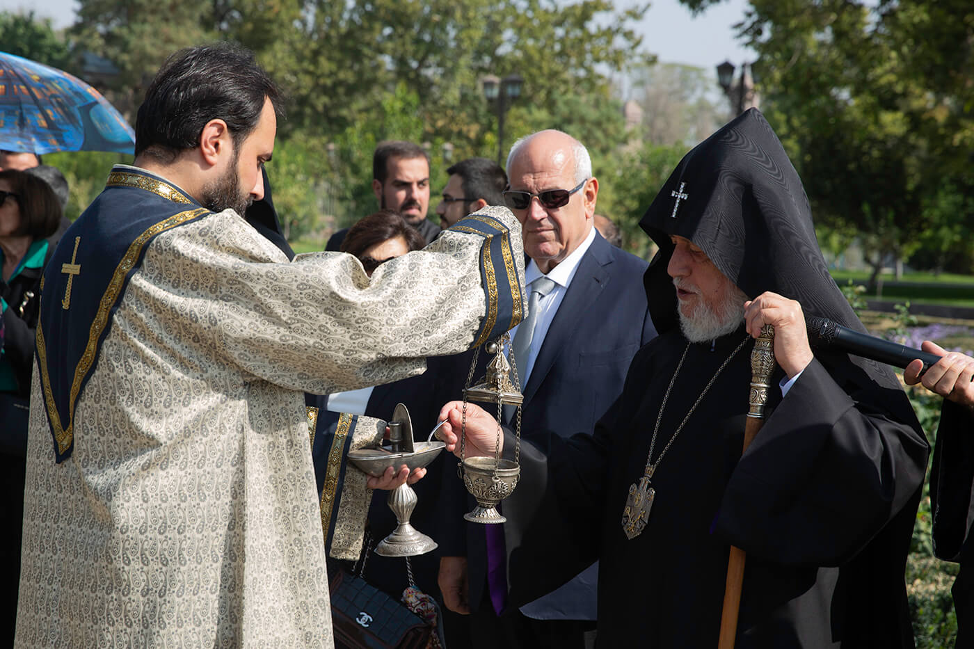 Ամենայն Հայոց Կաթողիկոսն ընդունեց ՀԲԸՄ 92-րդ համագումարի մասնակիցներին (նկարներ) 12 1