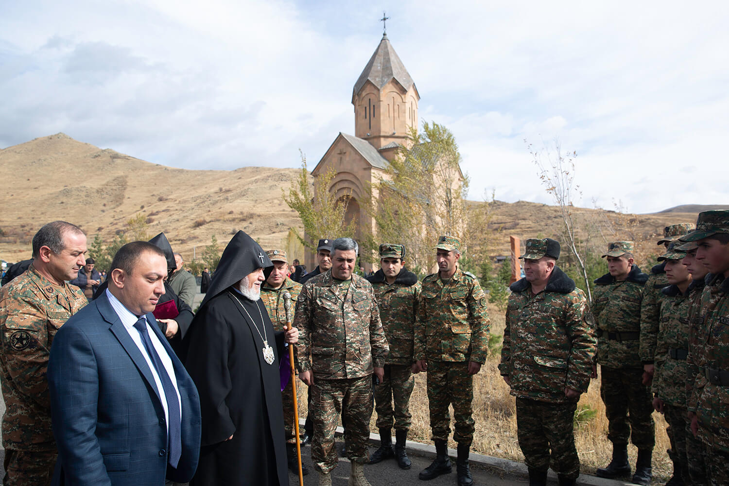 Ամենայն Հայոց Հայրապետն այցելեց Ջերմուկ քաղաք (նկարներ) 13 02.10 6