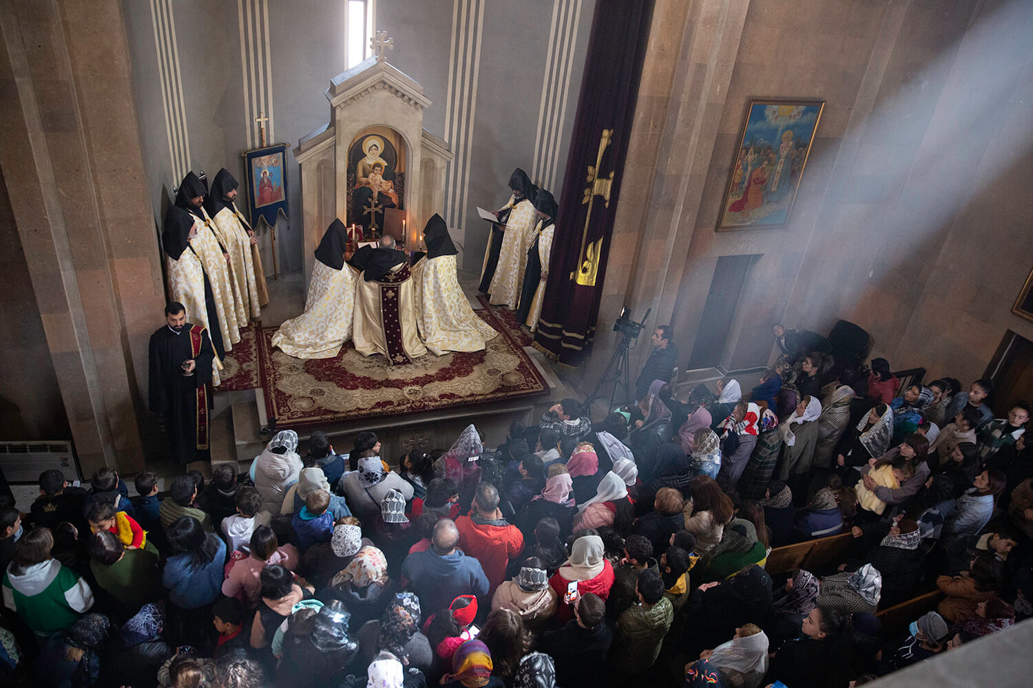 Ամենայն Հայոց Հայրապետն այցելեց Ջերմուկ քաղաք (նկարներ) 20 08.10 3