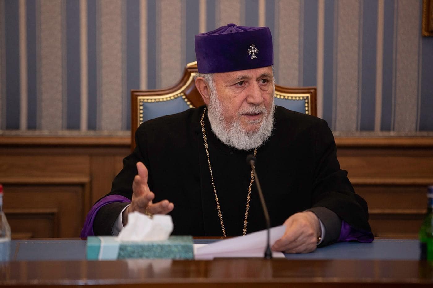 Iravakhorhrdatvakan 2