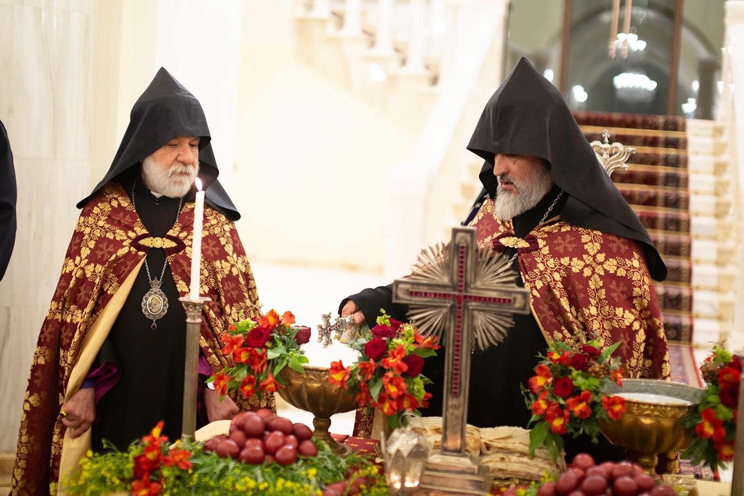 Սուրբ Հարության Ճրագալույցի Պատարագը Սուրբ Գայանե վանքում 32 chragaluyts 21