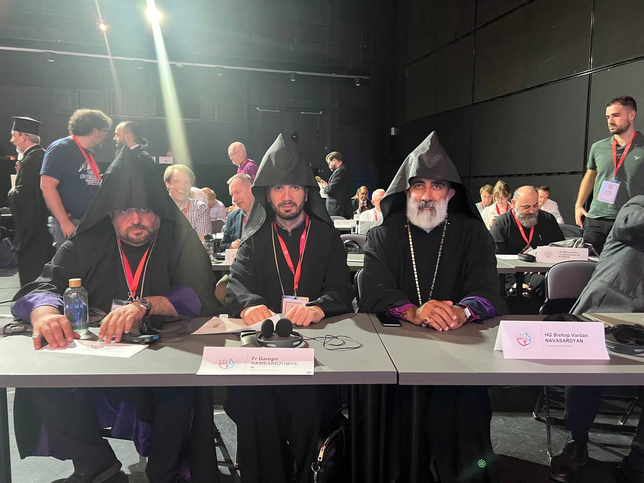 Իր աշխատանքներն է սկսել Եվրոպայի Եկեղեցիների Կոնֆերանսի գլխավոր համագումարը (նկարներ) 14 Evropayi konferans 3
