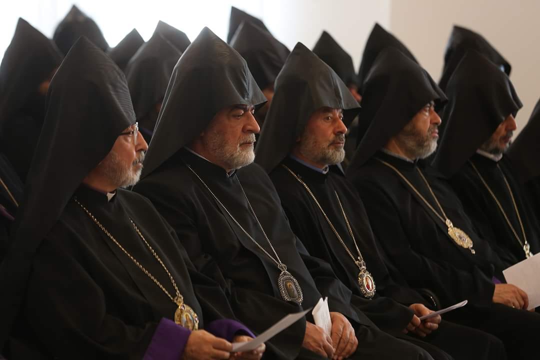 Եկեղեցին չունի որևէ այլ շահ, քան այն, որ բխում է Աստծո հանդեպ, հայրենիքի և ժողովրդի հանդեպ պատասխանատվությունից. Գարեգին Բ Ամենայն Հայոց Կաթողիկոս 15 Mibanakan hamagumar 4