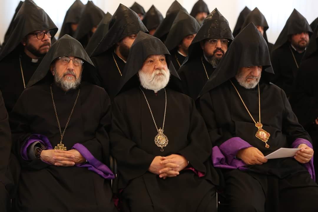 Եկեղեցին չունի որևէ այլ շահ, քան այն, որ բխում է Աստծո հանդեպ, հայրենիքի և ժողովրդի հանդեպ պատասխանատվությունից. Գարեգին Բ Ամենայն Հայոց Կաթողիկոս 16 Mibanakan hamagumar 5