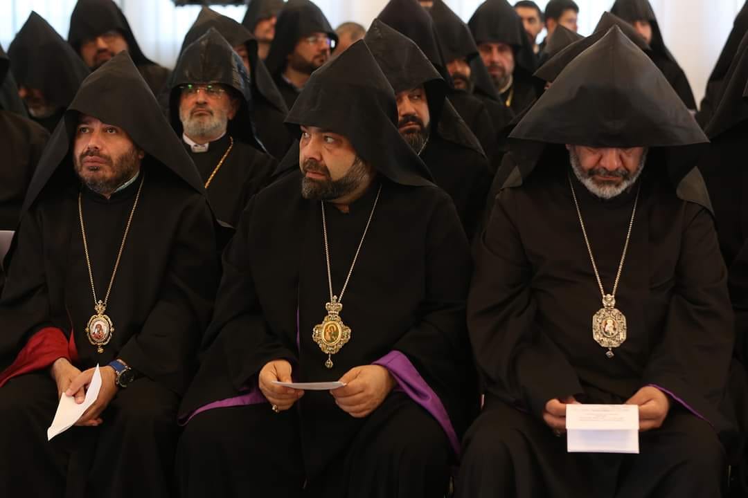 Եկեղեցին չունի որևէ այլ շահ, քան այն, որ բխում է Աստծո հանդեպ, հայրենիքի և ժողովրդի հանդեպ պատասխանատվությունից. Գարեգին Բ Ամենայն Հայոց Կաթողիկոս 17 Mibanakan hamagumar 6