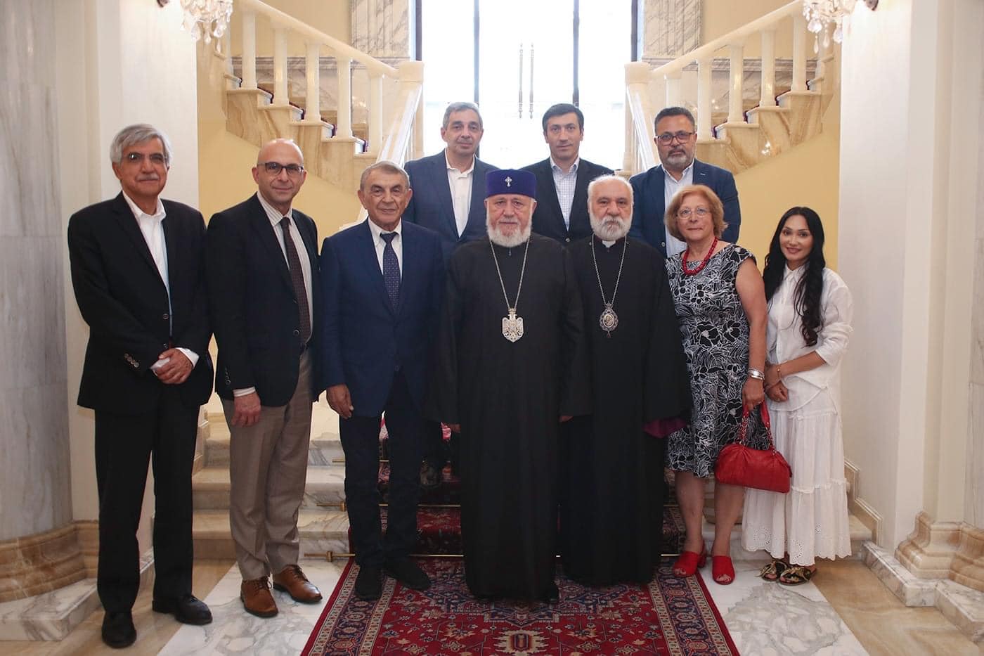 Ամենայն Հայոց Կաթողիկոսն ընդունեց Հայաստանի 6-րդ միջազգային բժշկական համագումարի մասնակիցներին (նկարներ) 14 6rd mijazgayin hamagumar 3
