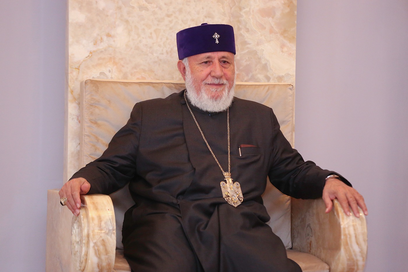 Ամենայն Հայոց Կաթողիկոսն ընդունեց ԱՄՆ Հայոց Արևելյան թեմի ուխտավորներին (նկարներ) 14 AMN arevelyan temi ughtavorner 3