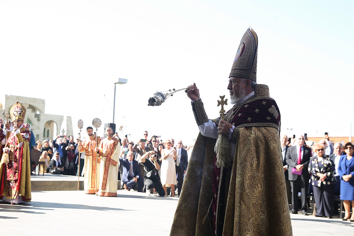 Եպիսկոպոսական ձեռնադրություն և օծում Մայր Աթոռ Սուրբ Էջմիածնում (նկարներ) 20 EPS dzernadrutyun 11