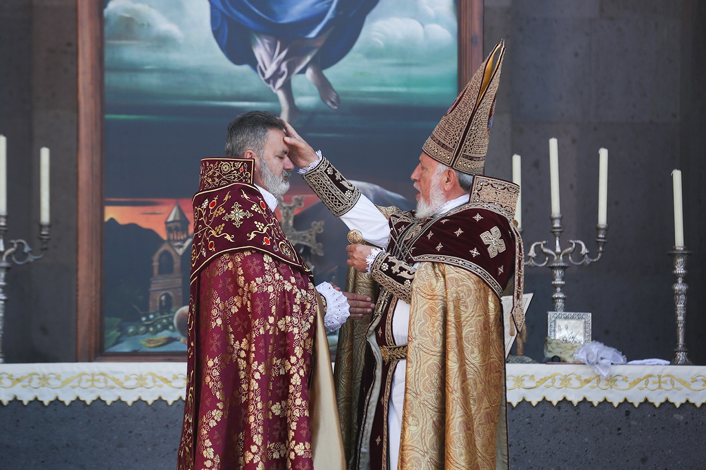 Եպիսկոպոսական ձեռնադրություն և օծում Մայր Աթոռ Սուրբ Էջմիածնում (նկարներ) 26 EPS dzernadrutyun 17