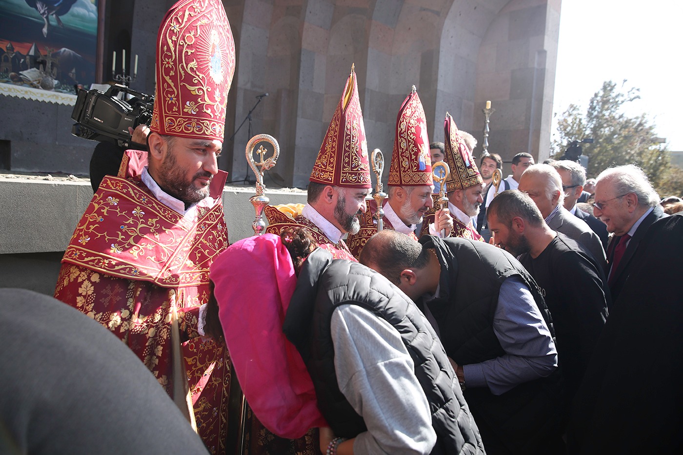 Եպիսկոպոսական ձեռնադրություն և օծում Մայր Աթոռ Սուրբ Էջմիածնում (նկարներ) 38 EPS dzernadrutyun 29