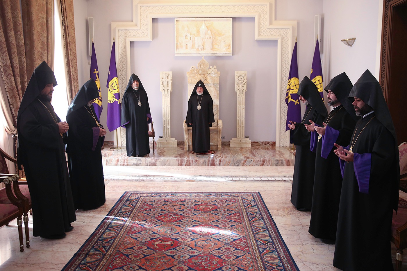 Ամենայն Հայոց Կաթողիկոսն ընդունեց նորաօծ եպիսկոպոսներին (նկարներ) 12 Noraots episkoposner 1