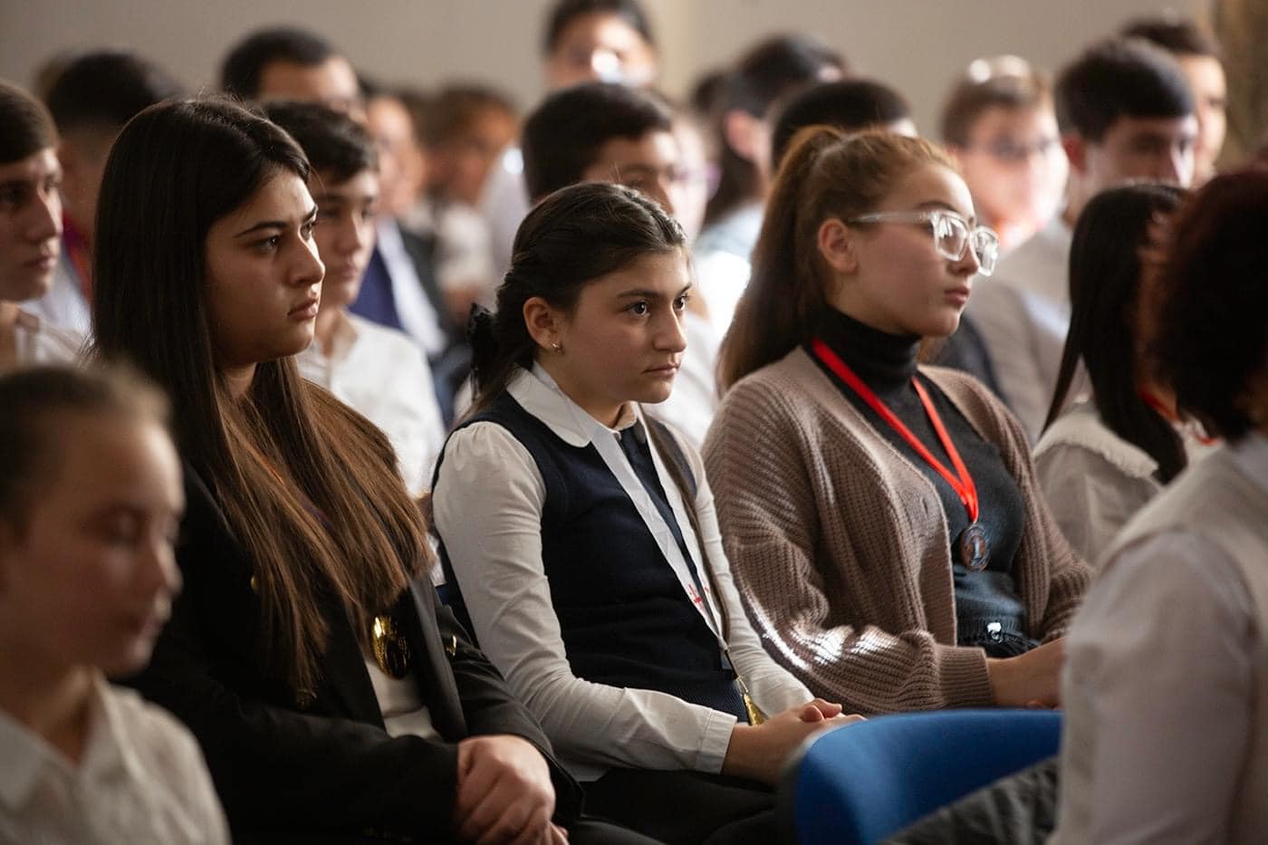Ամենայն Հայոց Կաթողիկոսը շնորհավորեց Հայորդյաց տների` 2023 թ. մրցանակակիր սաներին 21 Hayordac tneri saner 10