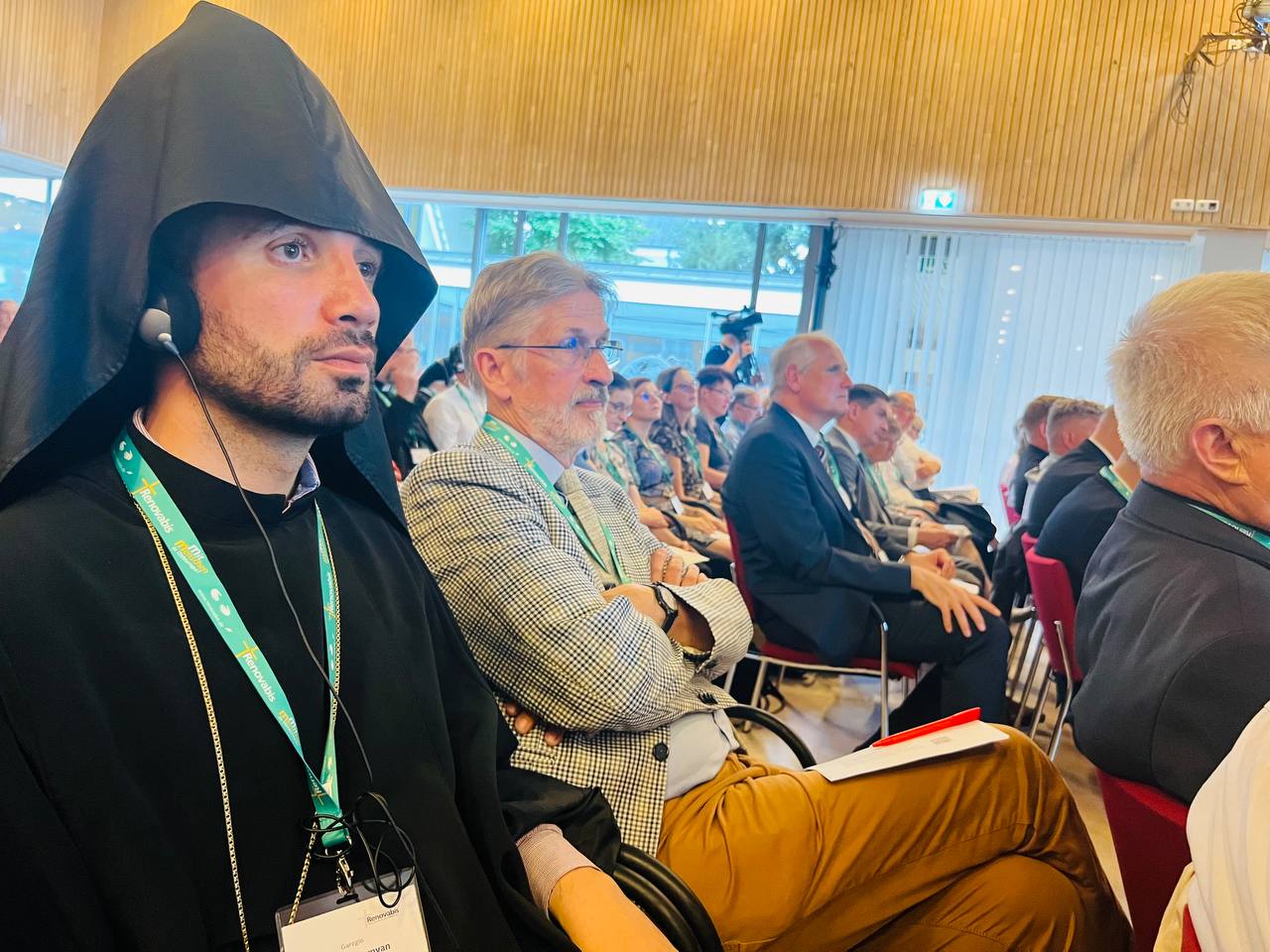 Մայր Աթոռ Սուրբ Էջմիածնի ներկայացուցիչը մասնակցեց «Ռենովաբիս»-ի 27-րդ միջազգային համաժողովին 13 Revnobis 27 2