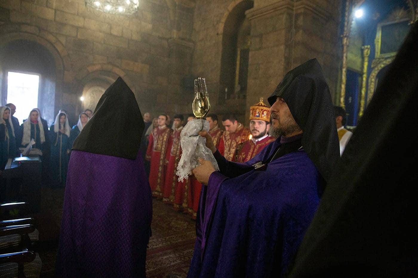 Sarkavagakan dzernadrutyun 16