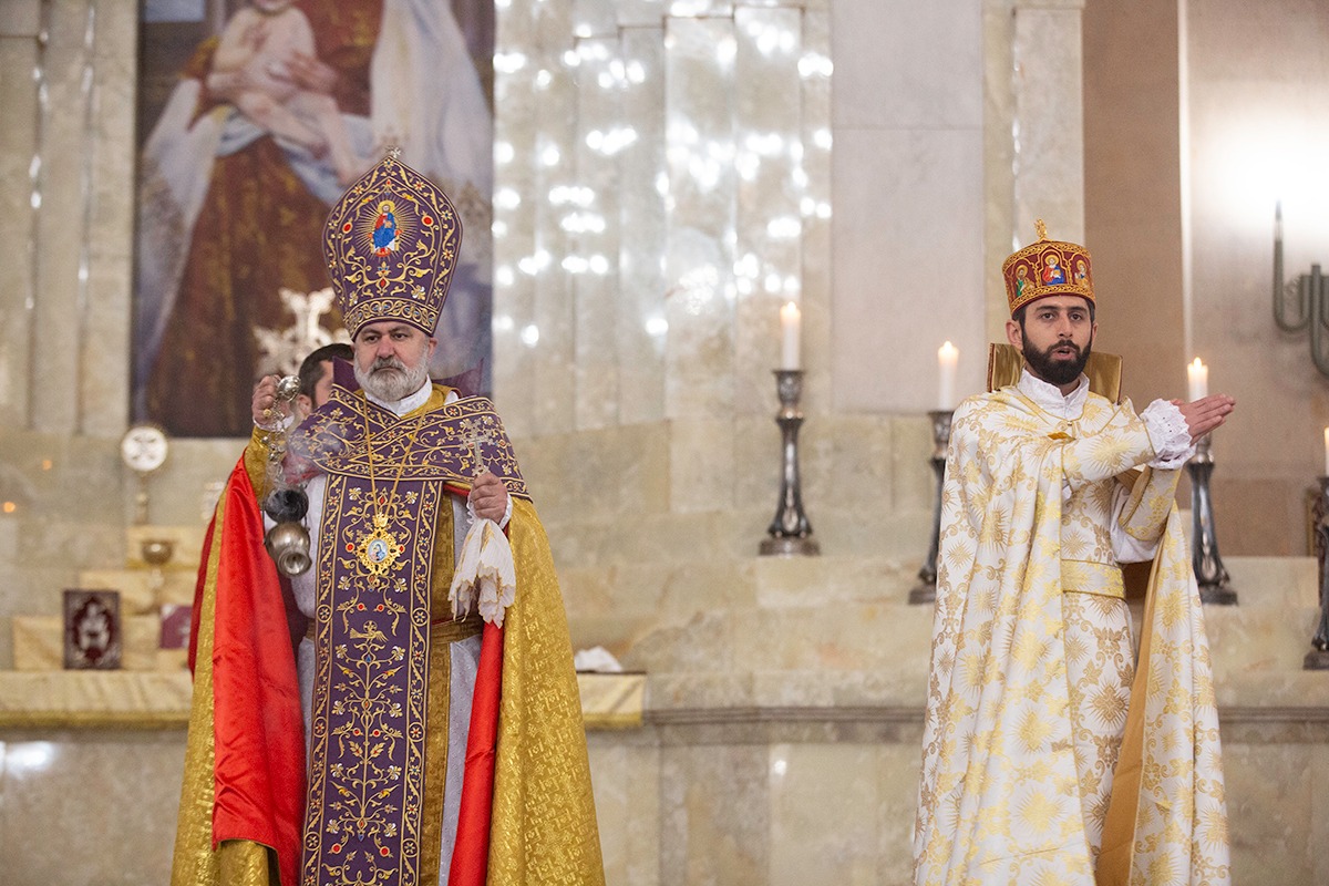 Երևանի Սուրբ Գրիգոր Լուսավորիչ մայր եկեղեցում տեղի ունեցավ քահանայական ձեռնադրություն (նկարներ) 35 Dzernadrutyun 25