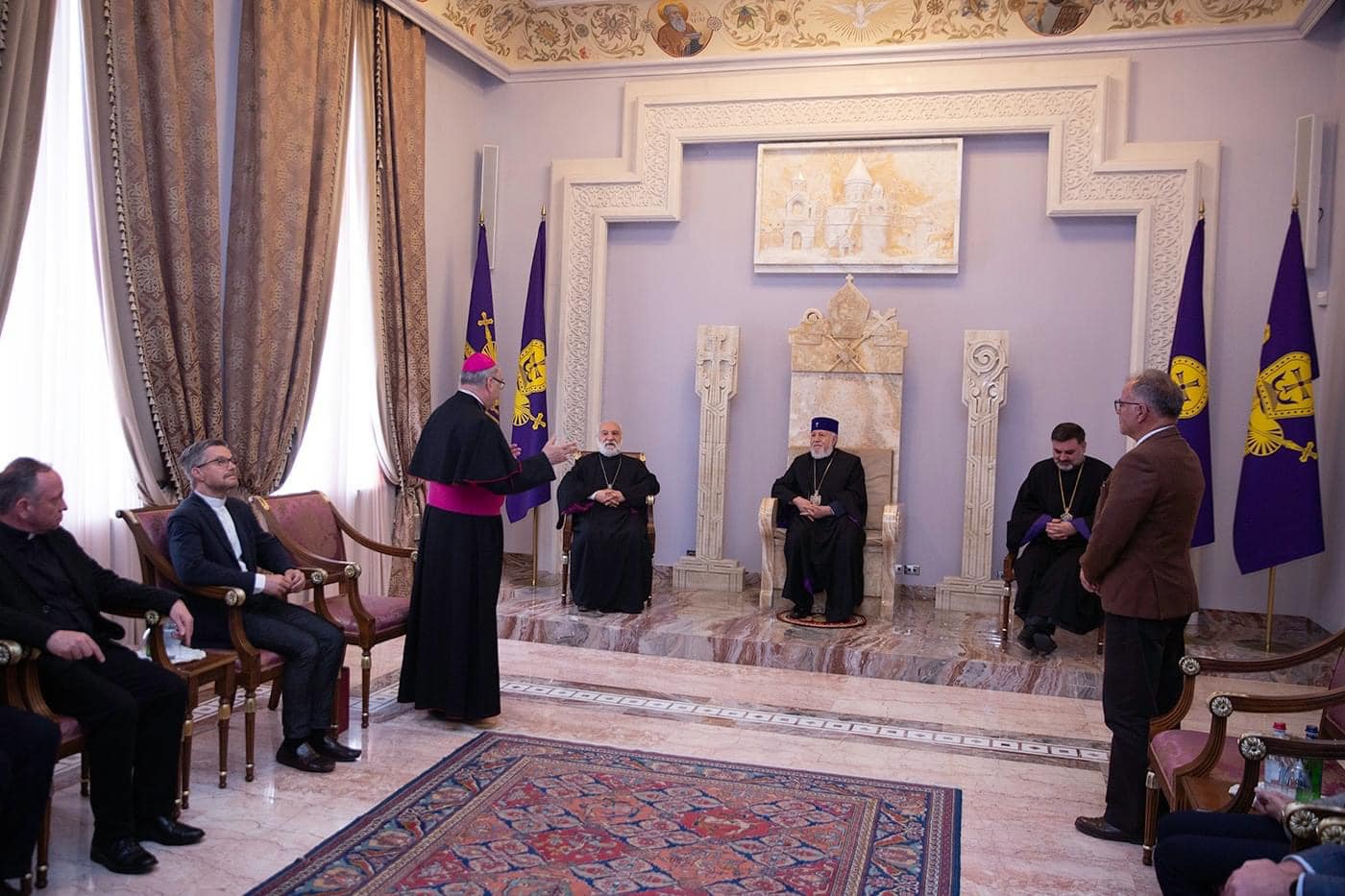 Ամենայն Հայոց Կաթողիկոսն ընդունեց Ավստրիայի Գրաց-Սեկաու թեմի առաջնորդին և ուխտավորներին (նկրաներ) 13 Avstrayi 2
