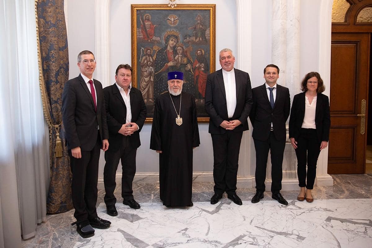 Ամենայն Հայոց Կաթողիկոսն ընդունեց «Կարիտաս Գերմանիա» կազմակերպության անդամներին (տեսանյութ) 13 Kartas 2