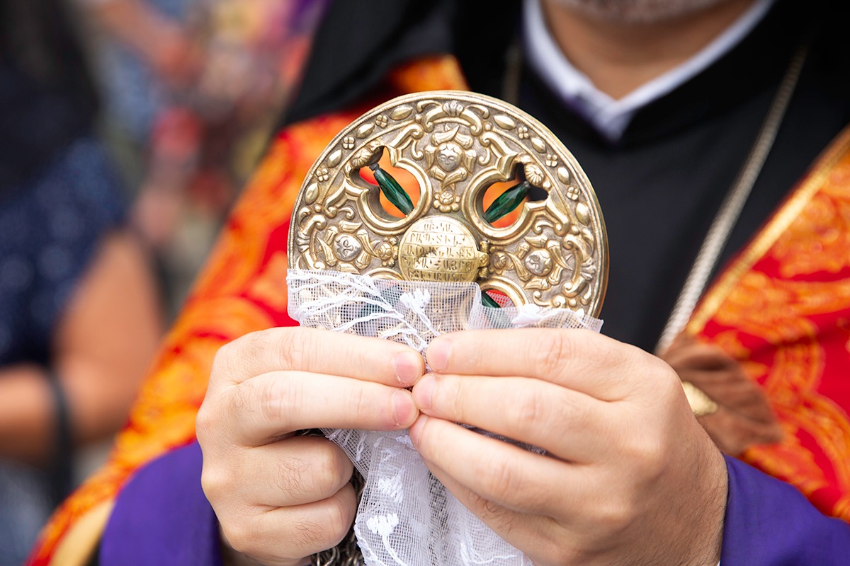 Սուրբ Հովհաննես Կարապետի մասունքը տարվել է Շողակաթի վանք (նկարներ) 19 Hovhannes karapet masunqner 8